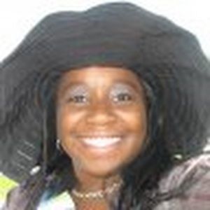 Meet your Posher, Valoree